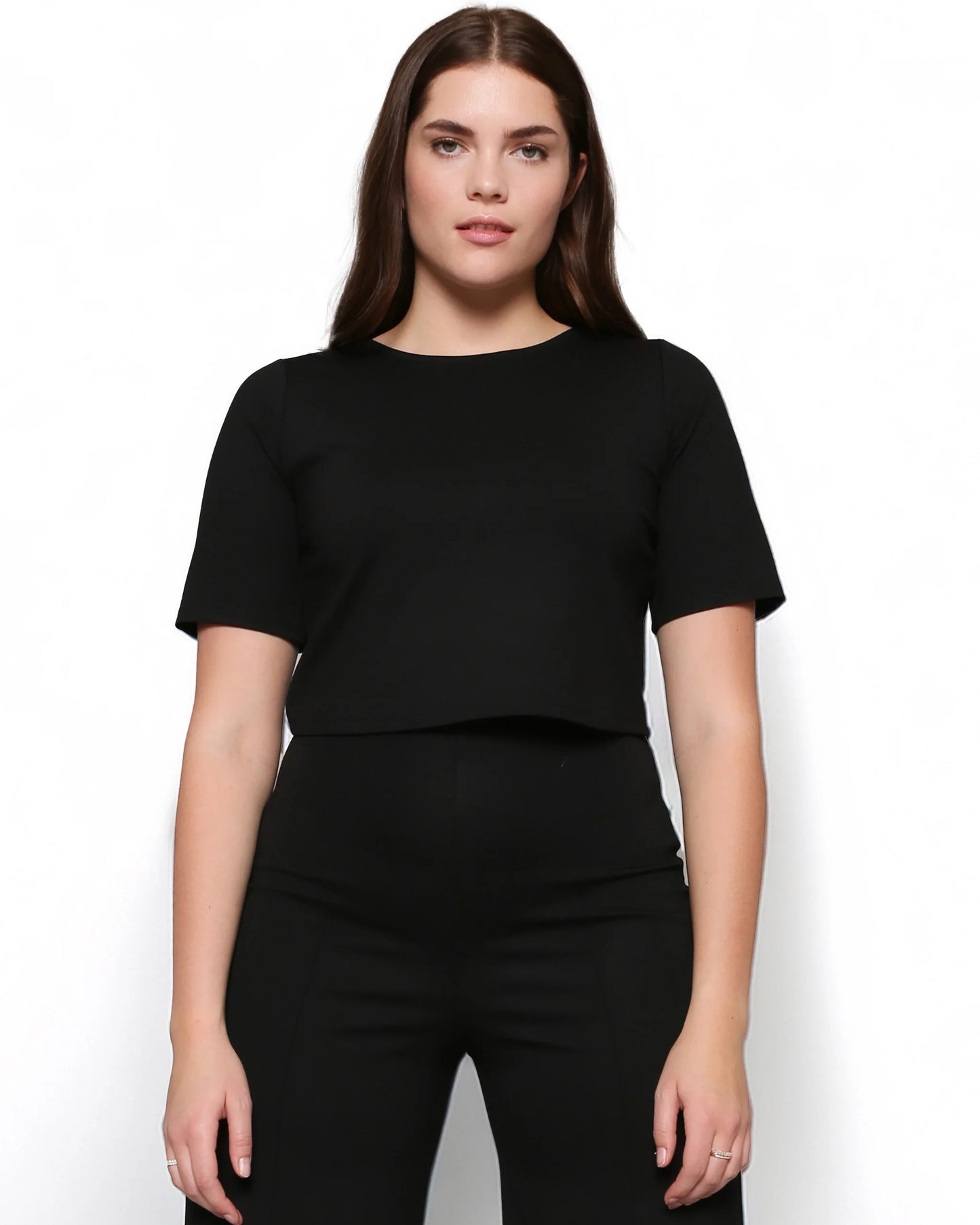 BLACK PONTE SHORT SLEEVE TOP
