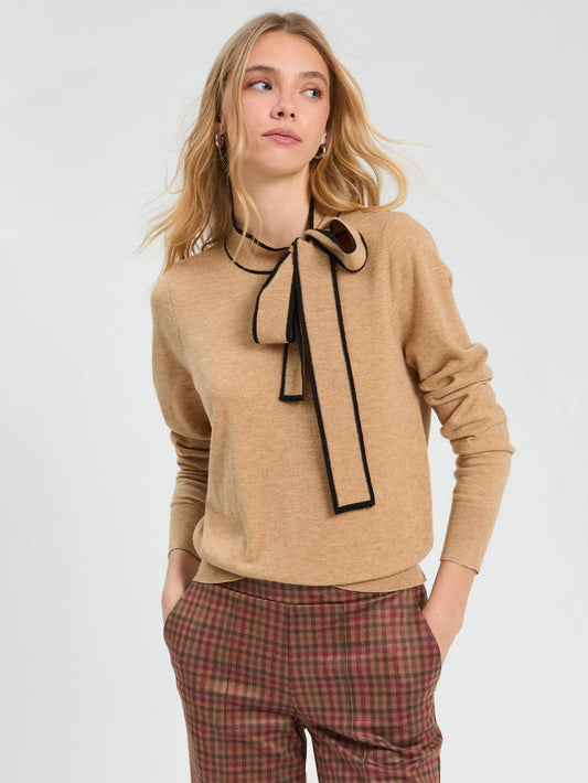 Lazo Sweater
