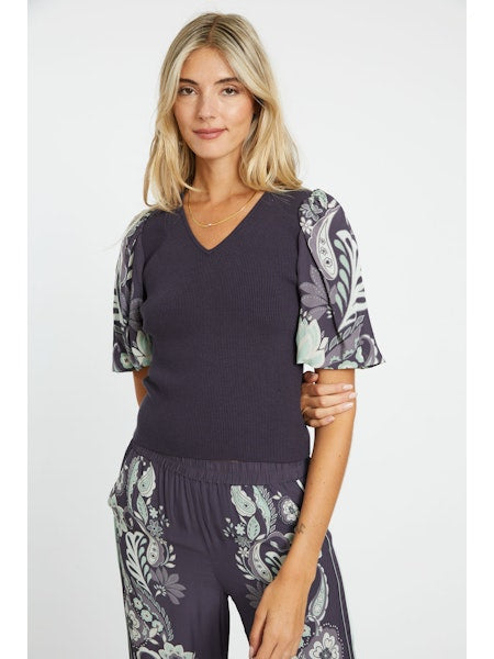 ANDREA TOP in GRAPHITE PROTEA PAISLEY