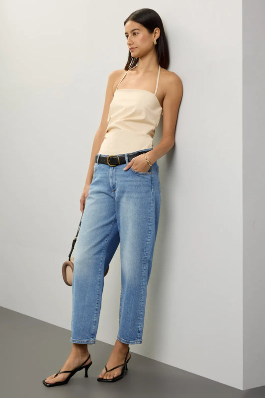 Thea Boyfriend Relaxed Tapered Jeans