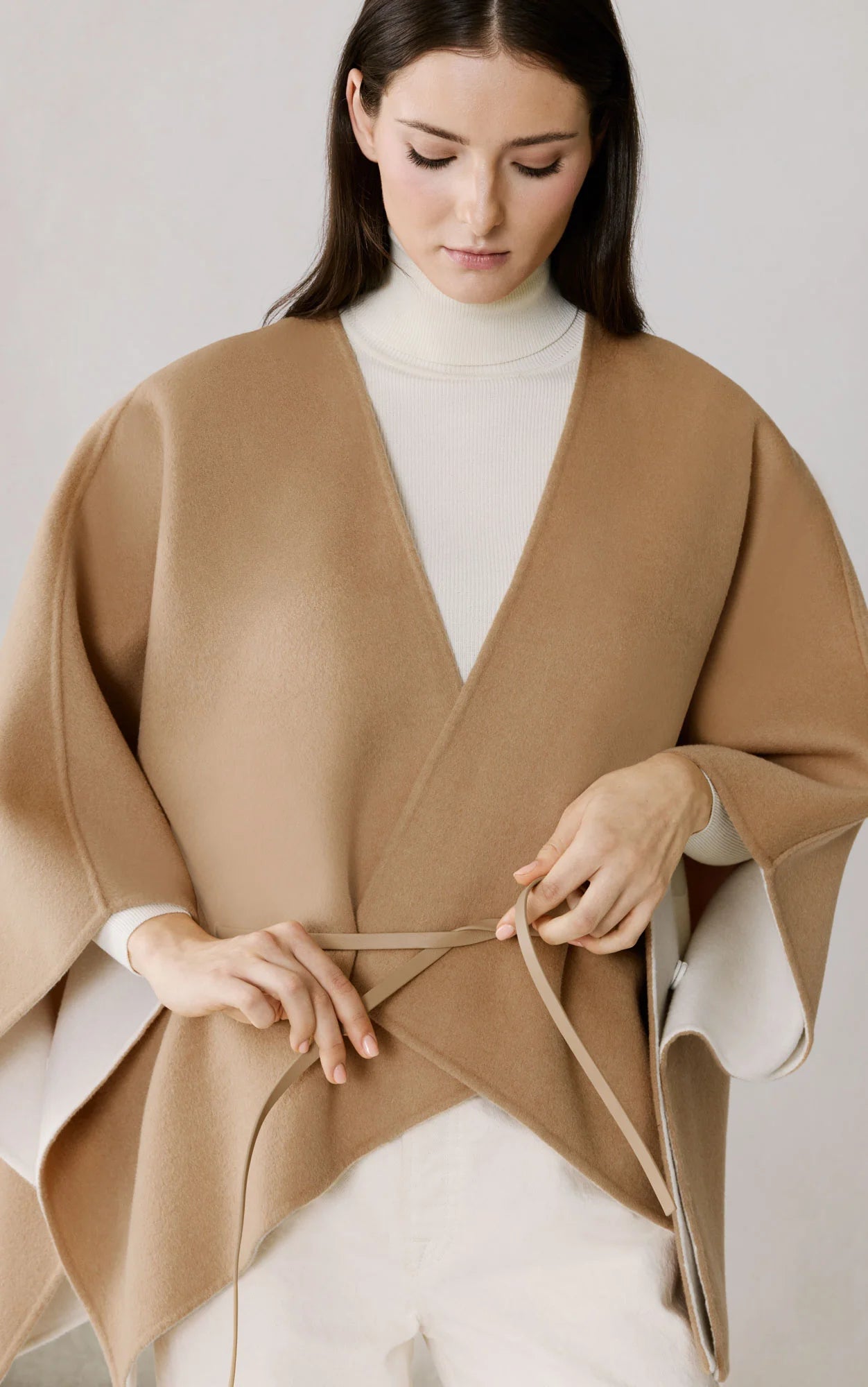 GENEVA Double Face Wool Cape