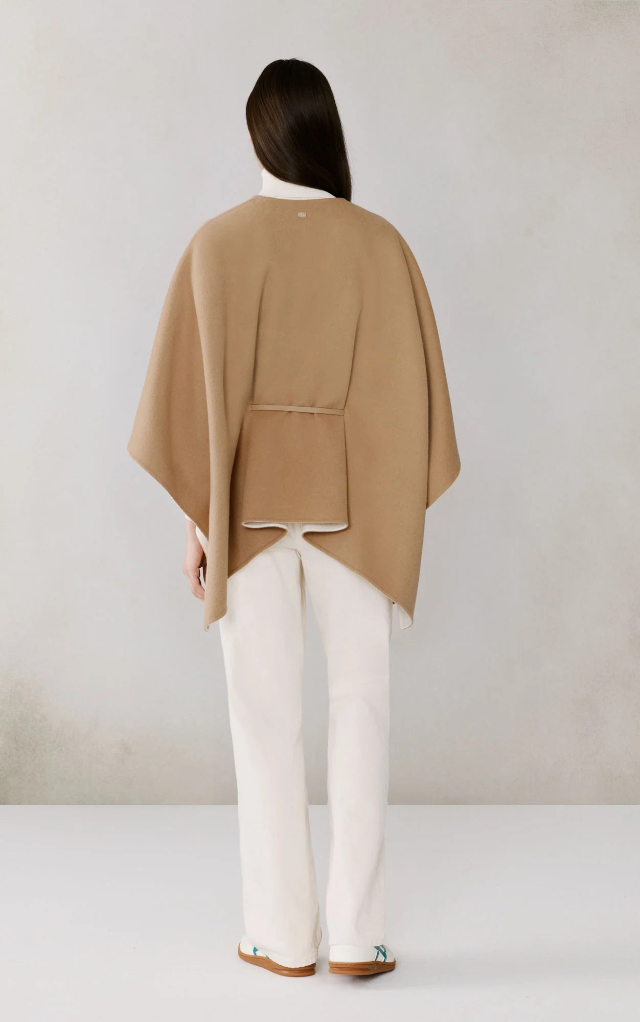 GENEVA Double Face Wool Cape
