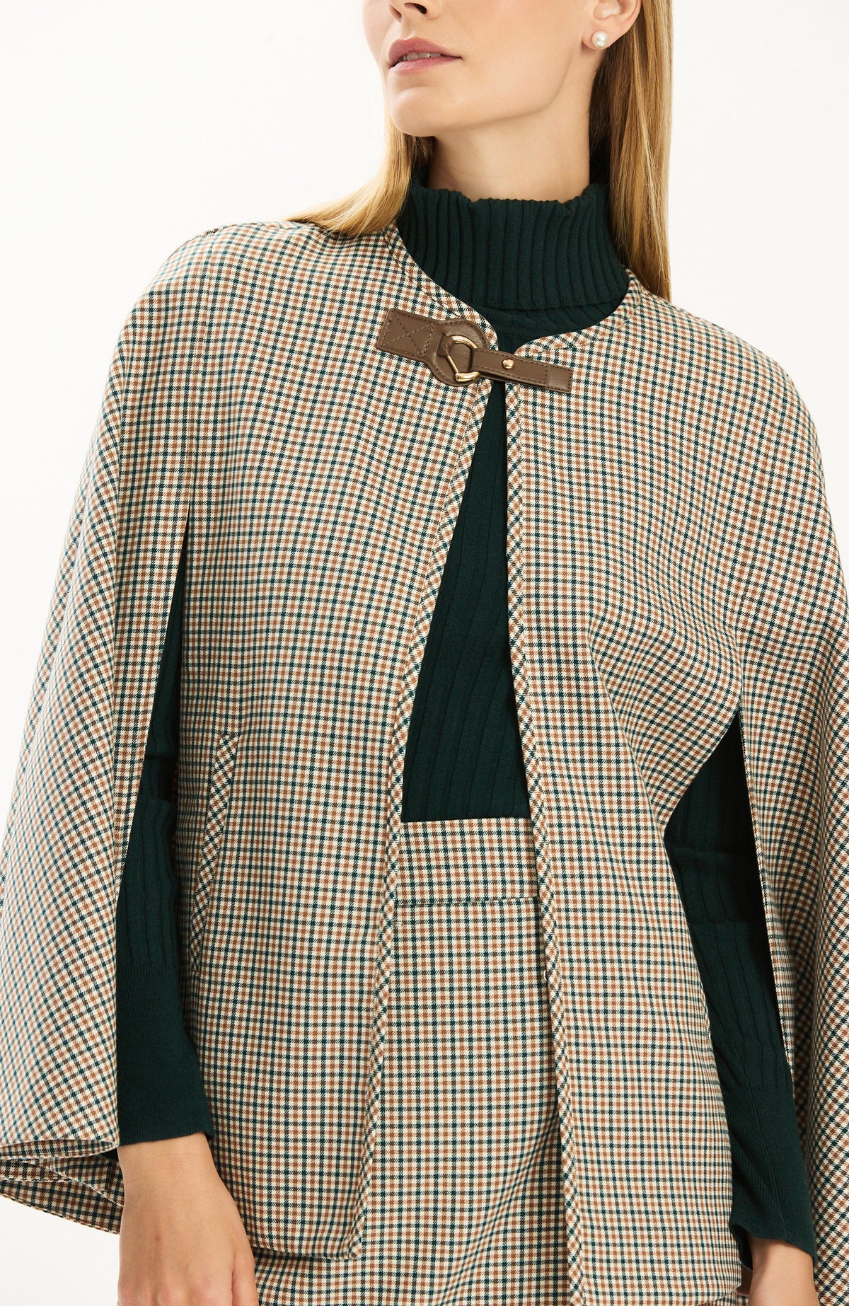 Brandy Check Cape
