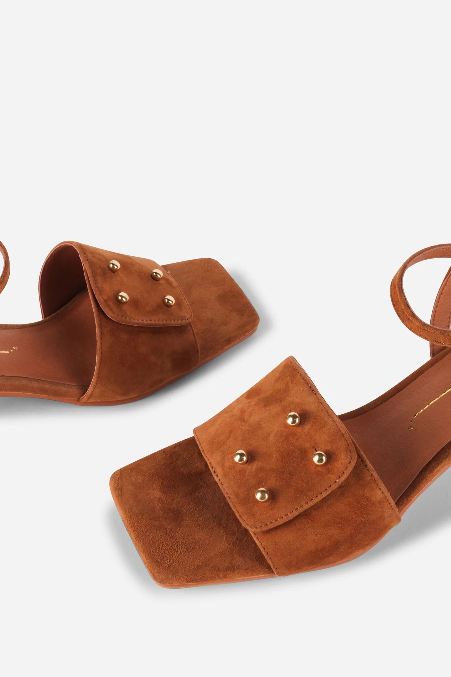 KARIZMA BLOCK HEEL SANDAL