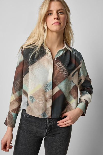 Collared Button Down