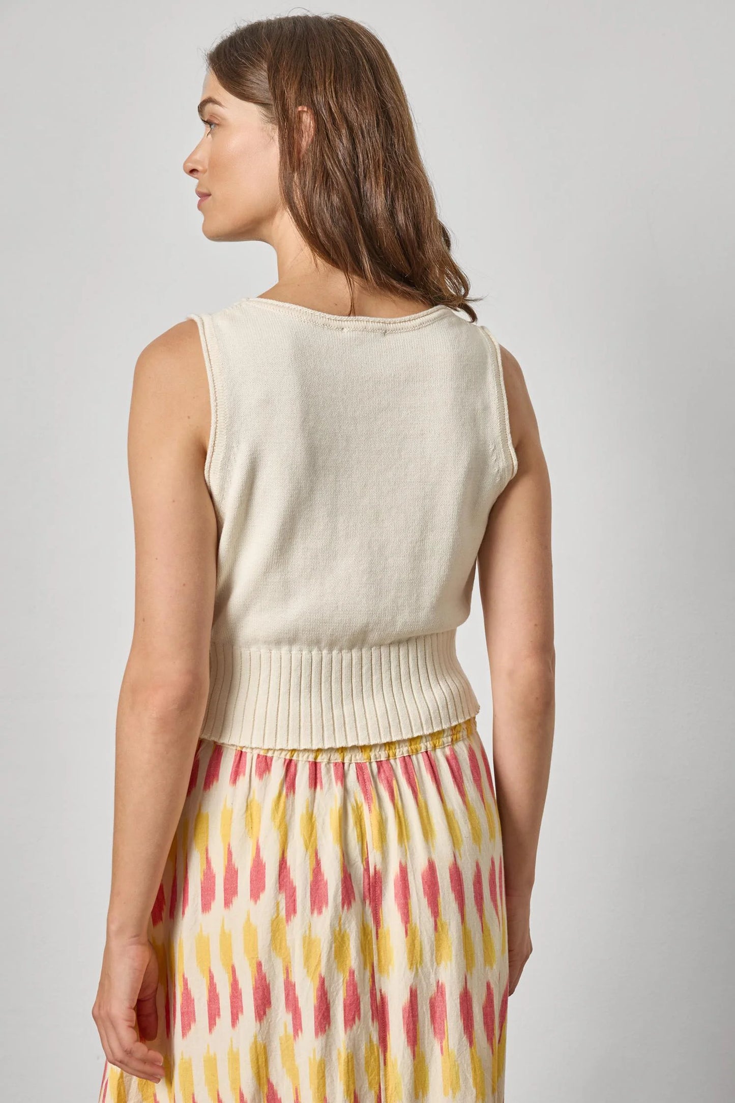 CROPPED SCOOP TANK SWEATER - Ivory