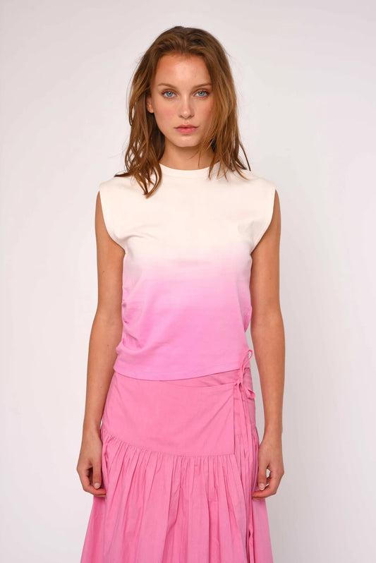 Eliza Tee