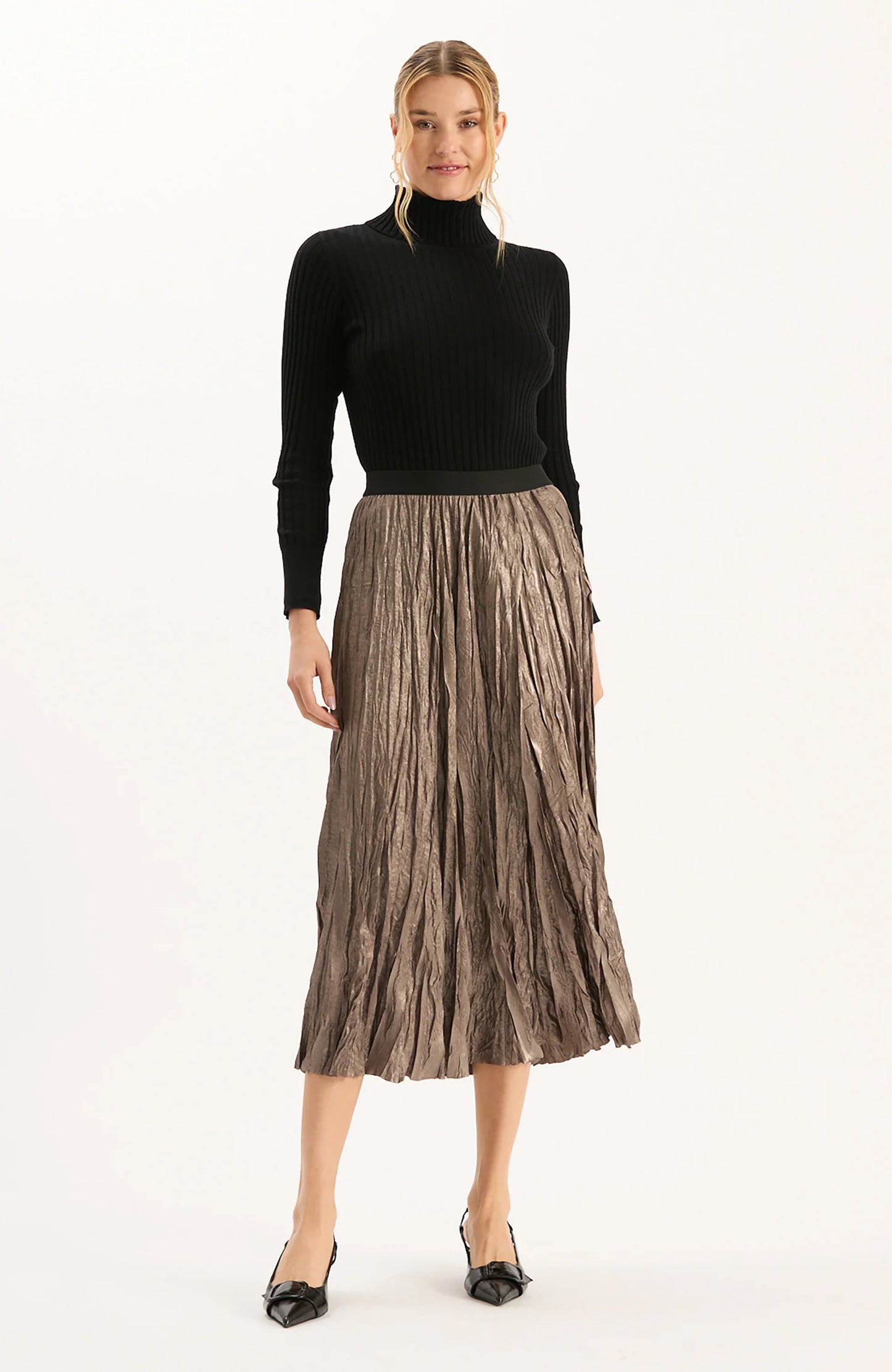 Cara Metalic Pleat Skirt