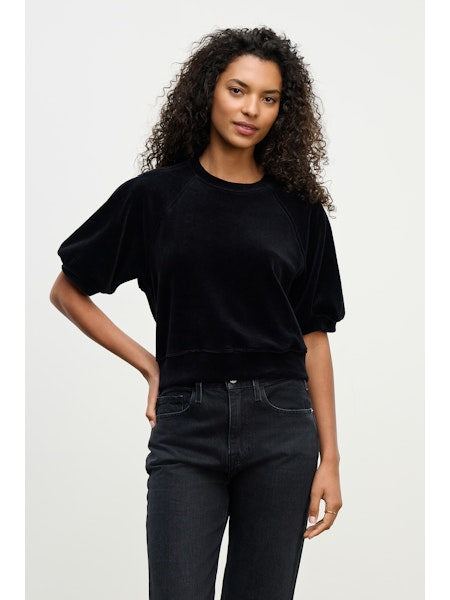 AVIS07 Top - Black