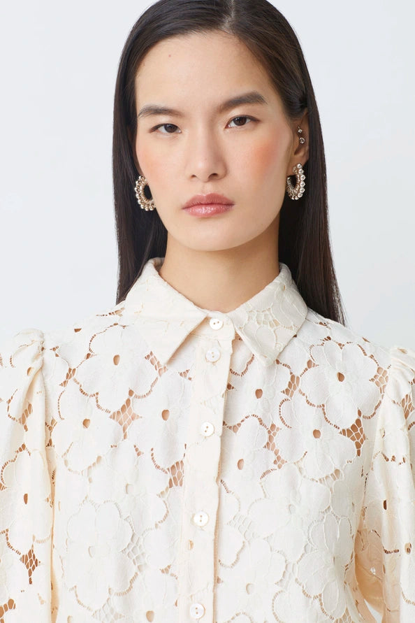 Lamour Floral lace blouse