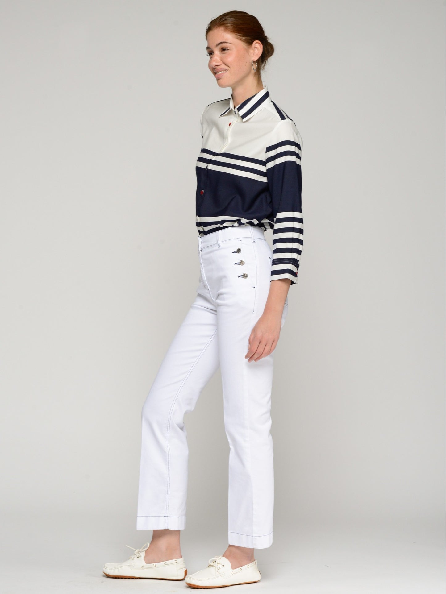 WHITE STRAIGHT TROUSERS WITH SIDE BUTTONS
