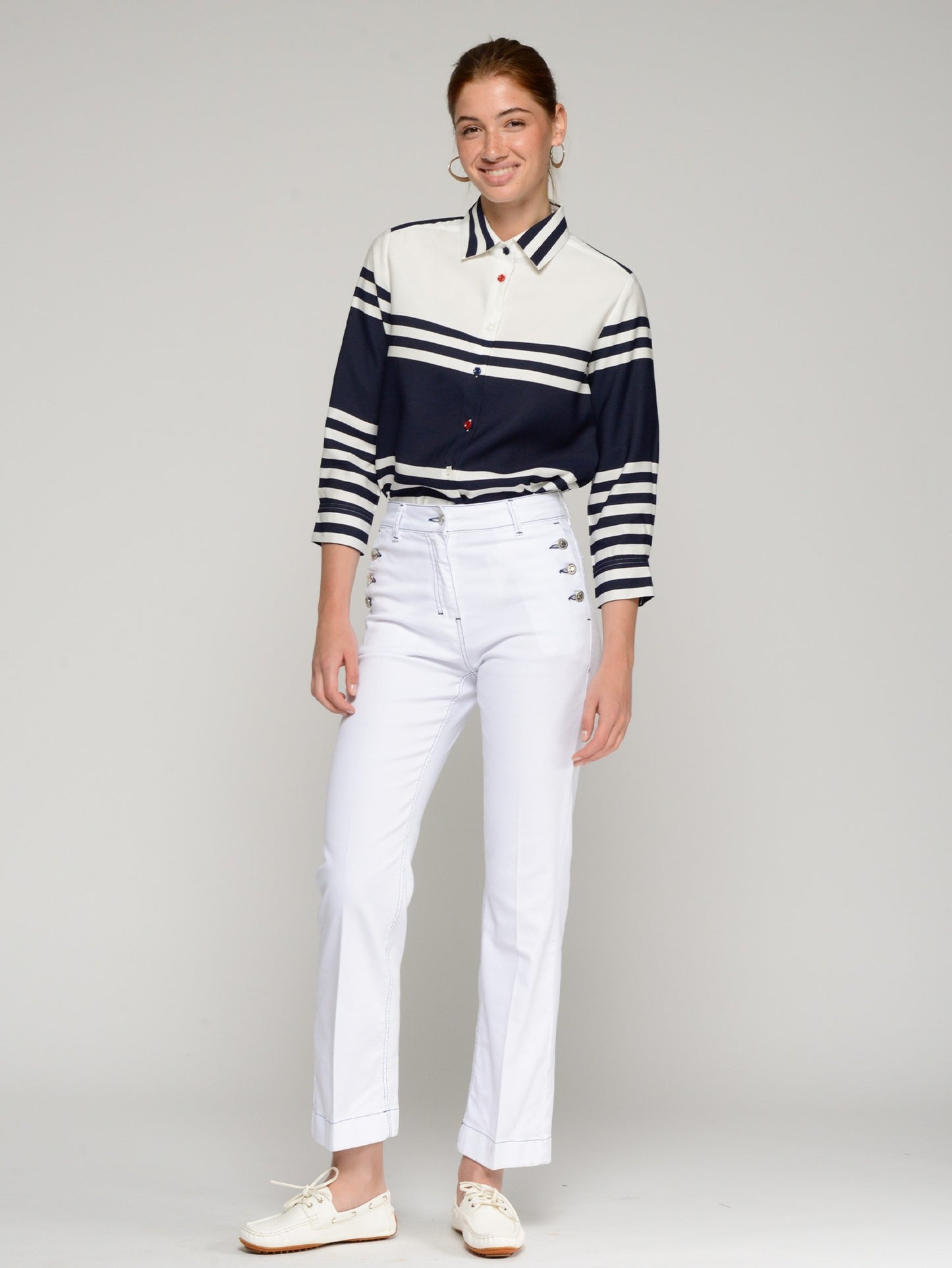 WHITE STRAIGHT TROUSERS WITH SIDE BUTTONS